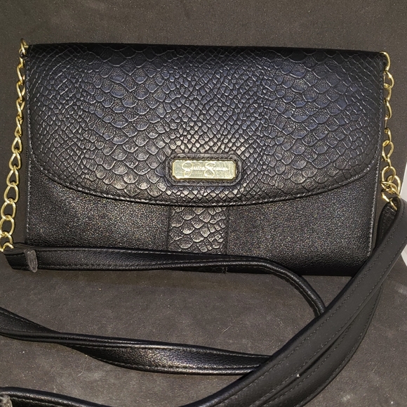 Jessica Simpson Handbags - Jessica Simpson small black purse. Gold trim